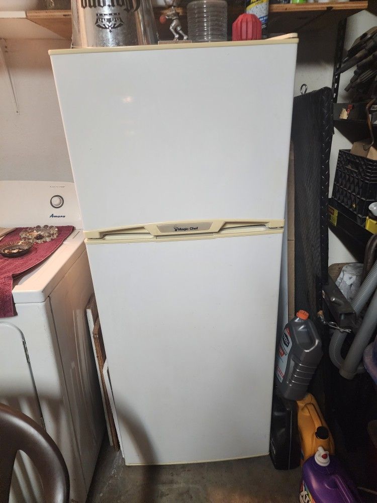 Small Refrigerator