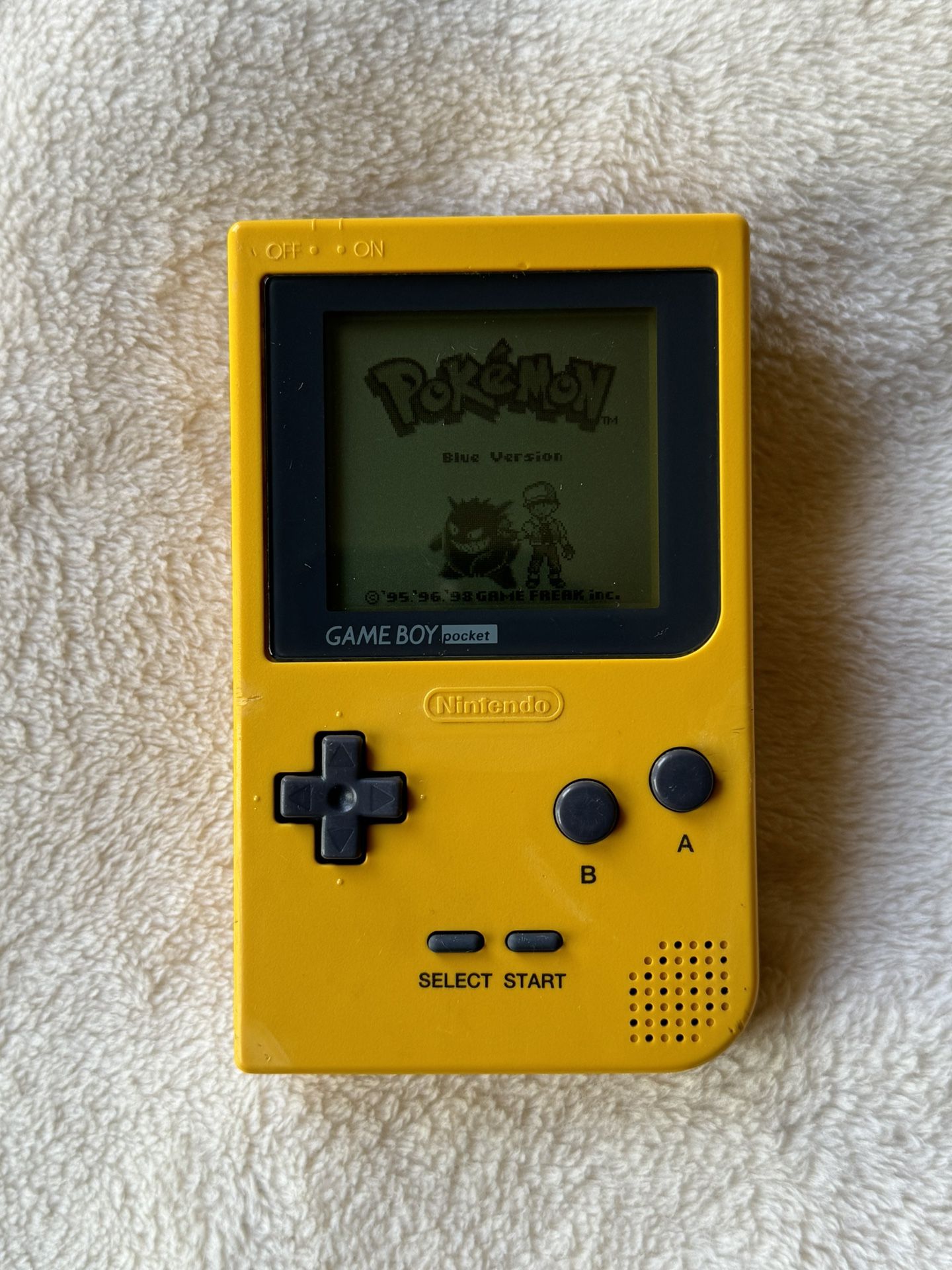 1996 Game Boy Pocket - Yellow Dandellion