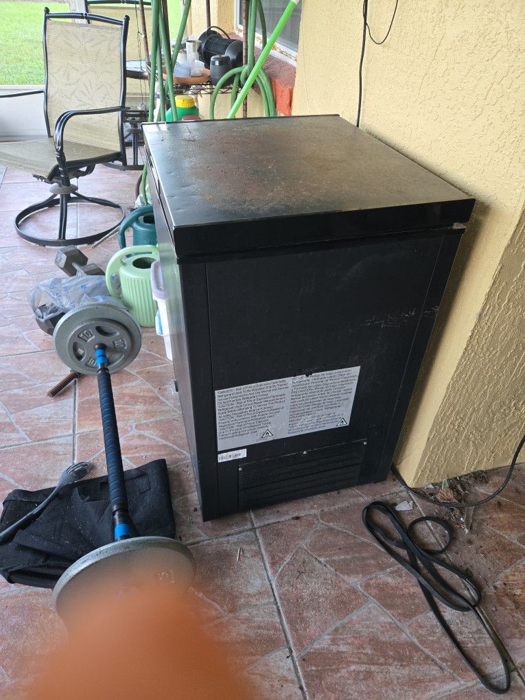 Artic King Deep Freezer