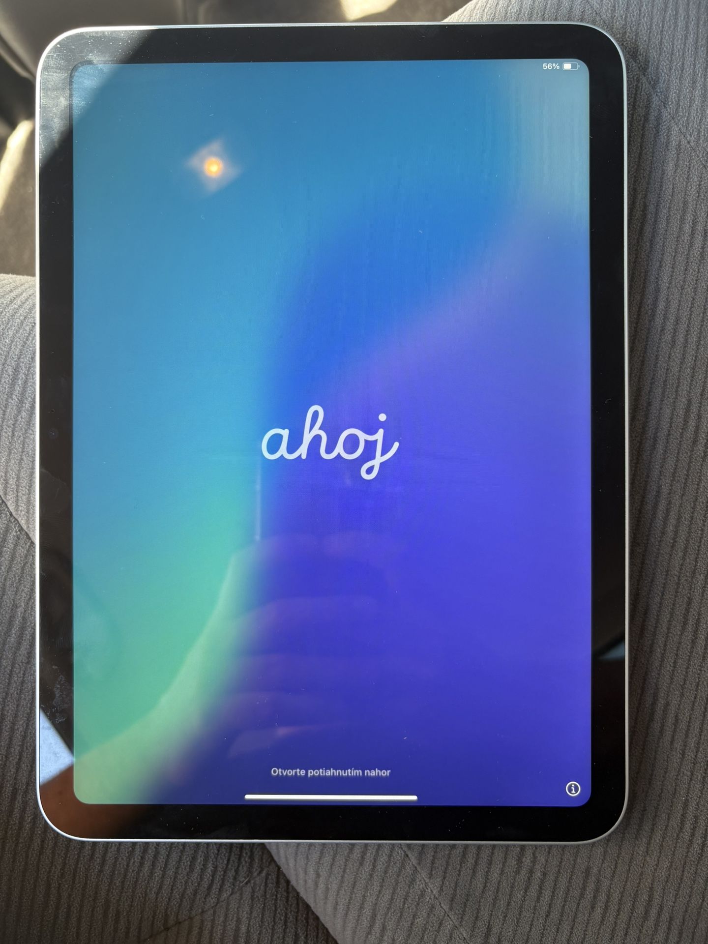 iPad 10th Gen 64 GB