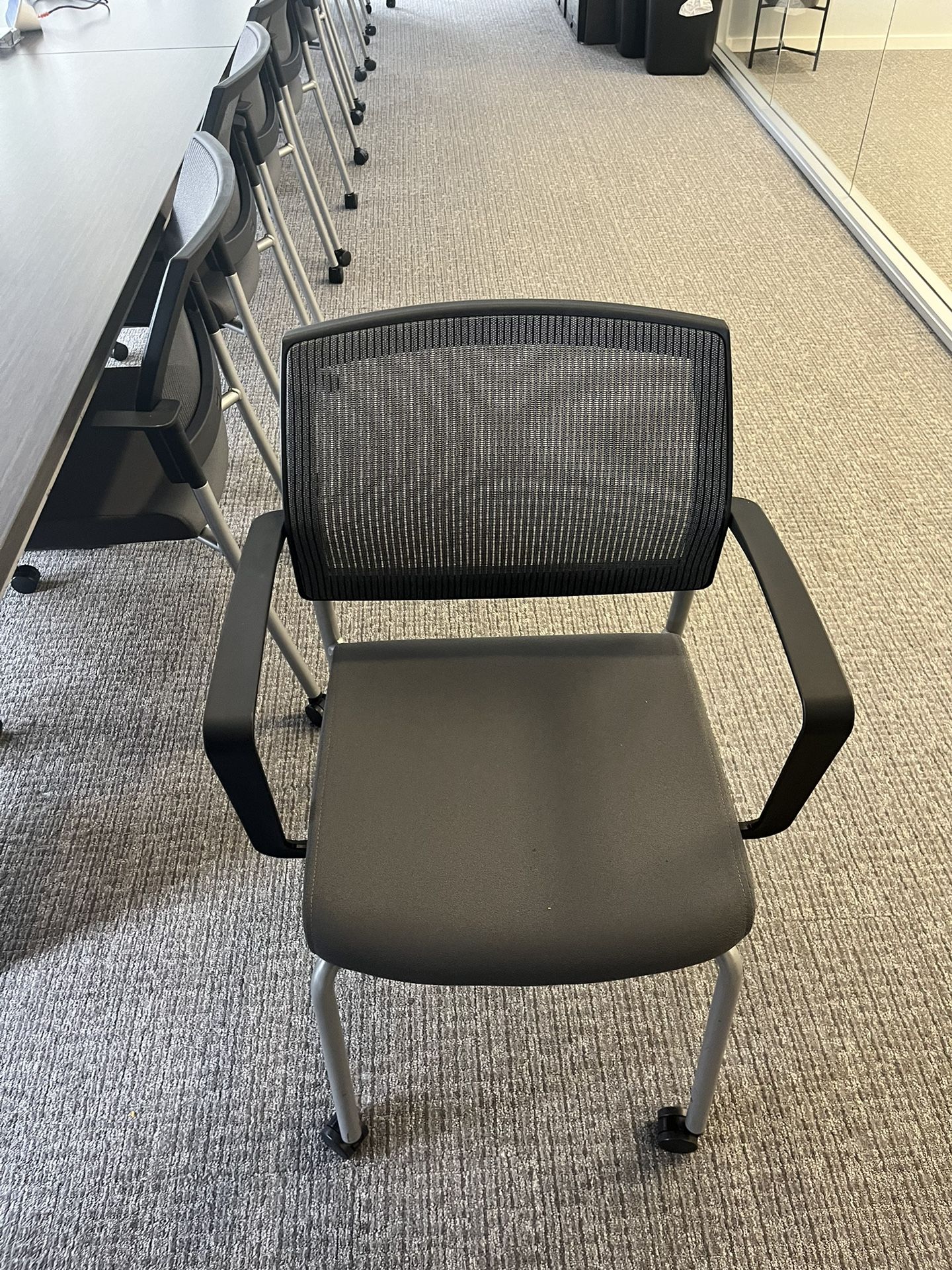 Office Chairs 