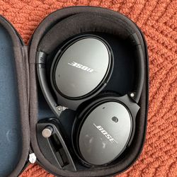 Bose Quiet Comfort Headphones