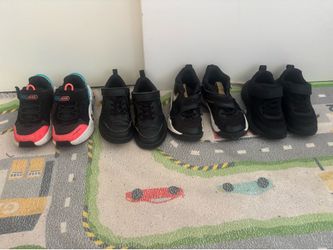 Boys Tennis Size 12