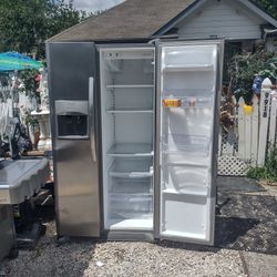 Stainless Steel Side By Side Refrigerator In Great Working Conditions 