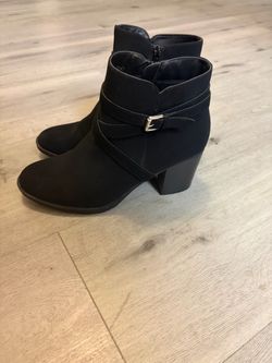 Heeled boots