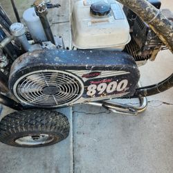 Spray Machine 8900 Gas