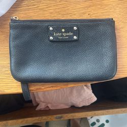 kate spade wristlet