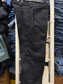 Work Pant Red Kap Double Knee with pockets on the side Black Color / size 34x30 & 34x32