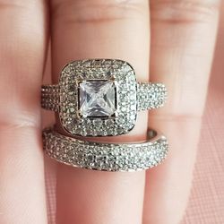 Size 8 Stackable Sterling Silver S925 Ring With Paved Cubic Zirconia Stones 