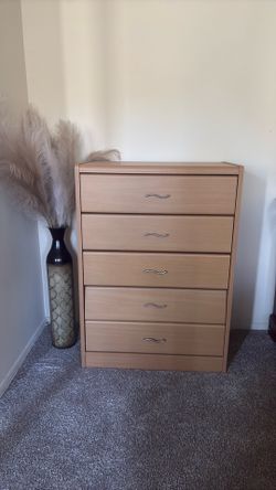 Dresser & chairs  $50