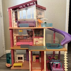 Barbie Dream House