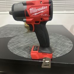 Milwaukee Impact Wrench 
