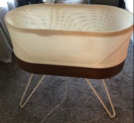Snoo Bassinet & accessories