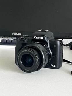Canon Eos m50 bundle