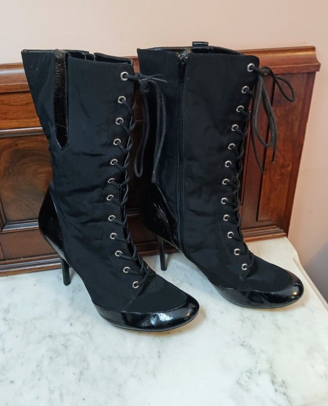 LACE UP BLACK BOOTIE BOOTS