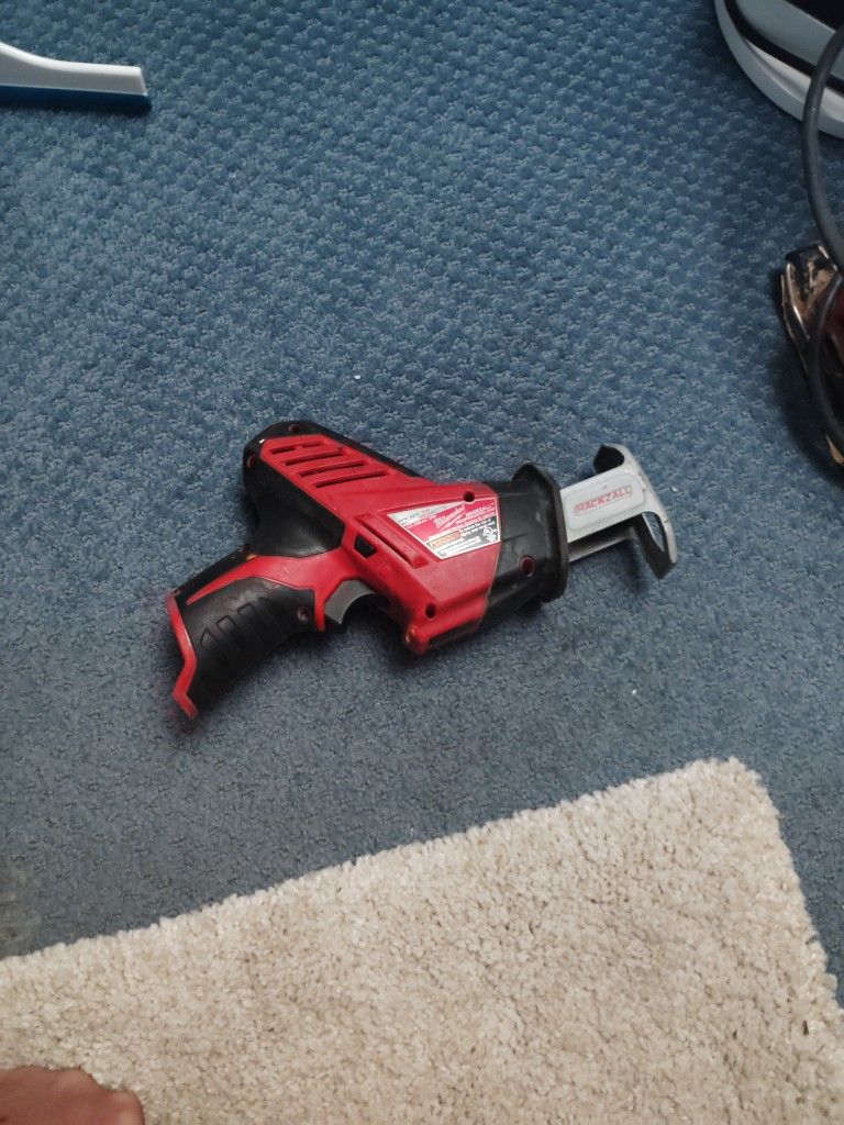Milwaukee M12 Hackzall Reciprocating Saw