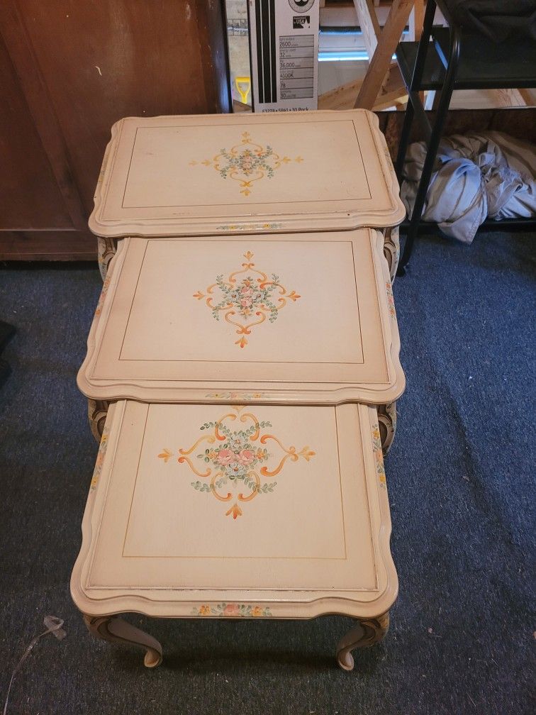 Vintage French Provincial Nesting Tables