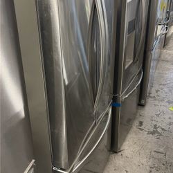 LG French Door Refrigerator 