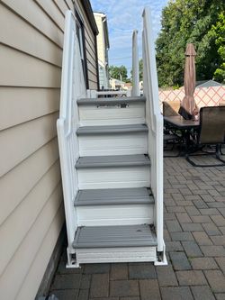 Above ground pool heavy duty stairs