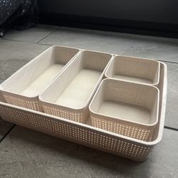 Storage Organizers 