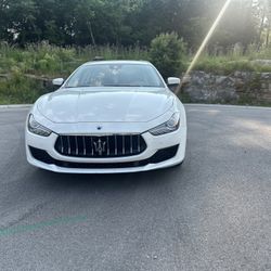 2019 Maserati Ghibli Sq4