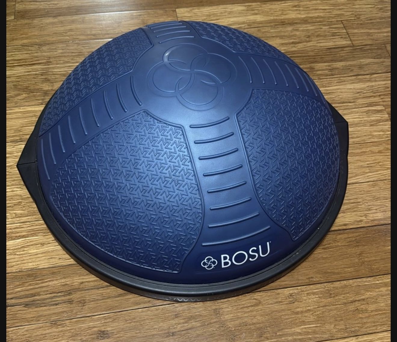 Bosu ball Great Condition!!