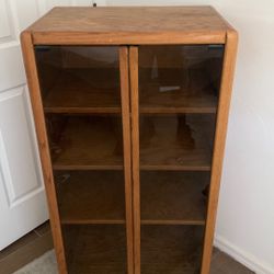 Wooden Glass Shelves With Wheels Underneath 
