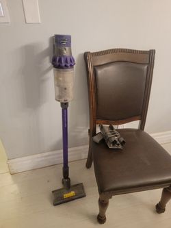 Dyson V10 Vaccium (Not Working)
