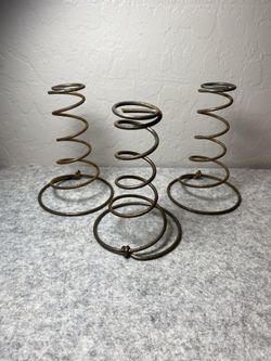 Vintage Metal Bedsprings used for crafts.