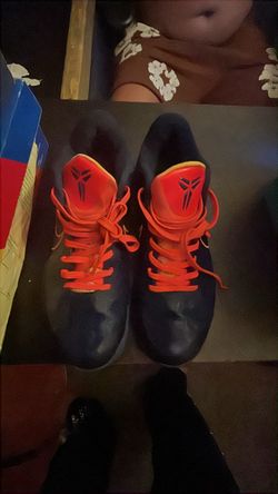 caitlin clark kobes protro 5 size 10