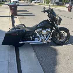 2014 Harley davidson Street glide special