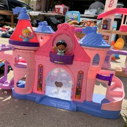 Little People Disney princess Castle 