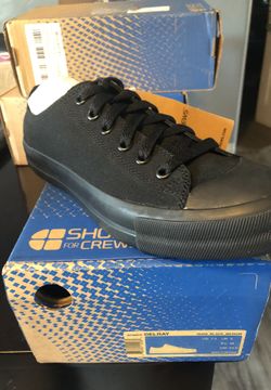Women’s size 7.5 work shoes