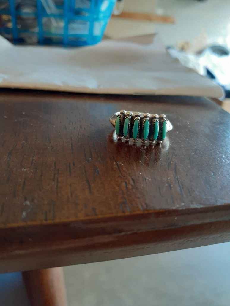 Vintage Zuni Turquoise Ring Sz 7.5