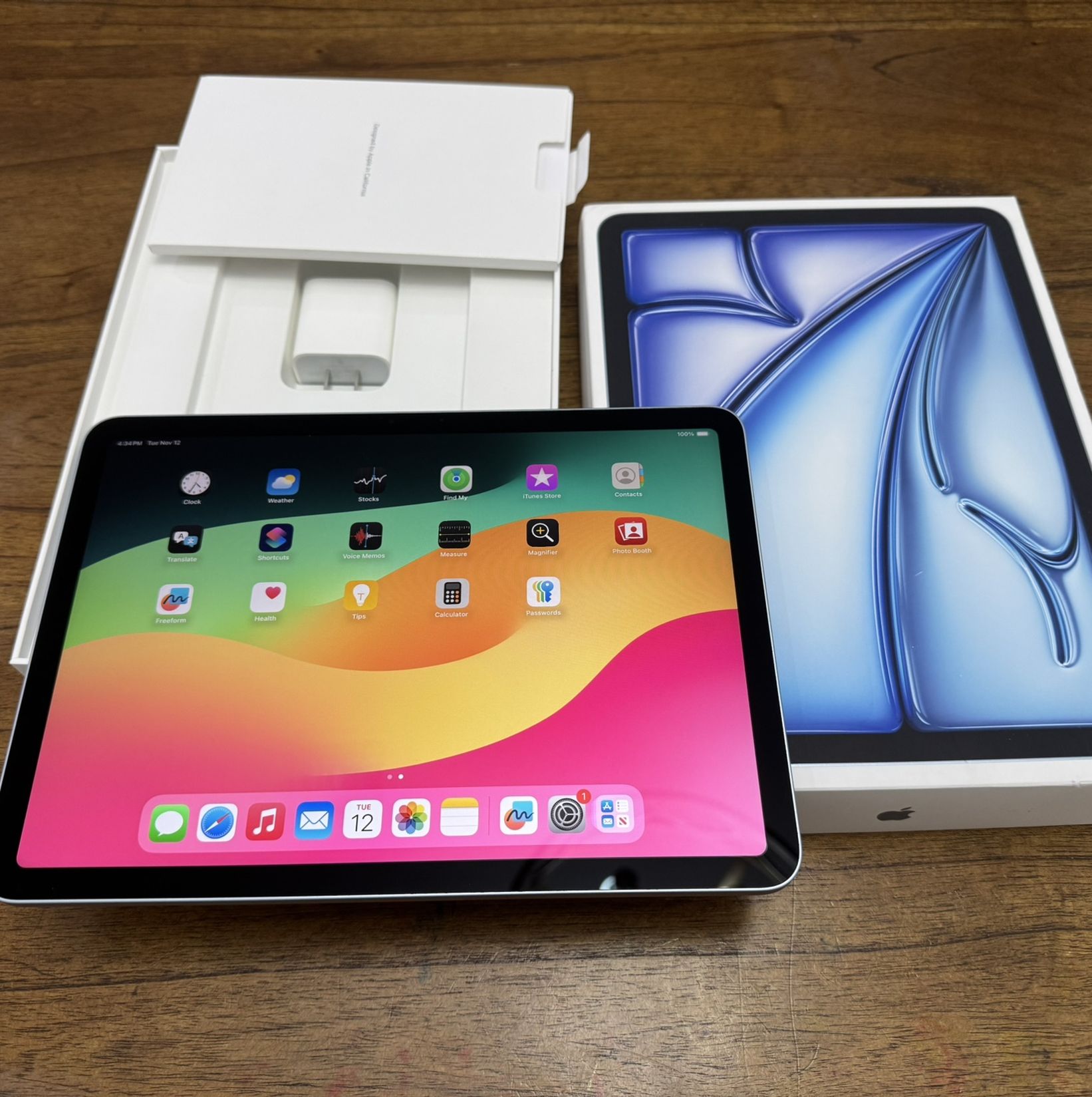 2024 iPad Air M2 Chip 11-inch 128GB Blue WiFi Like New