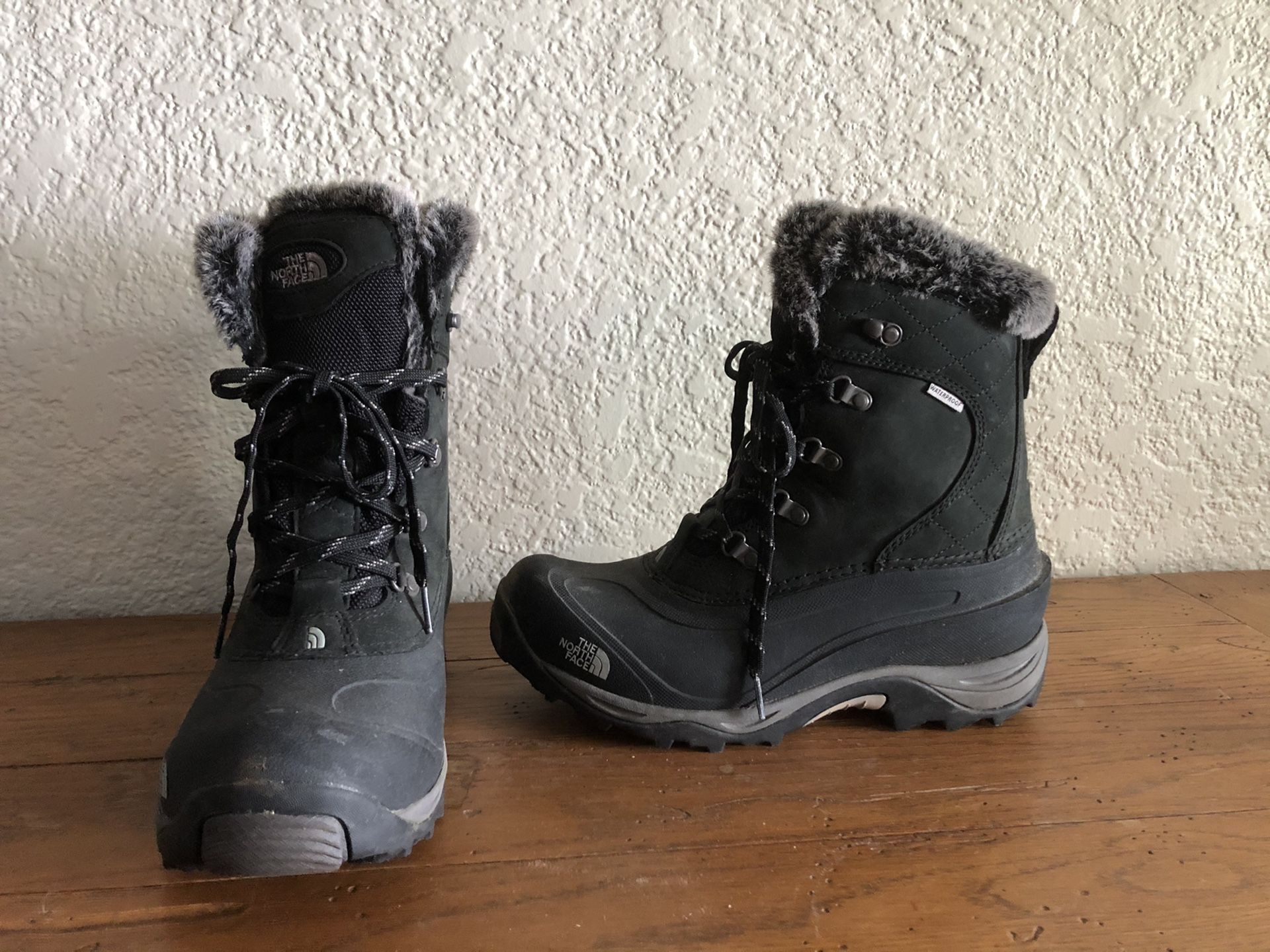 The North Face Chilkat 400 winter boots