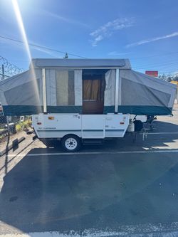 2003 fleetwood tuscon
