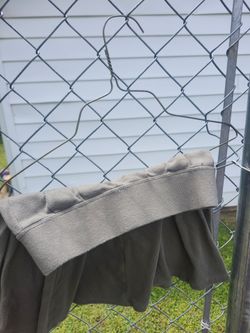 Short Green skirt