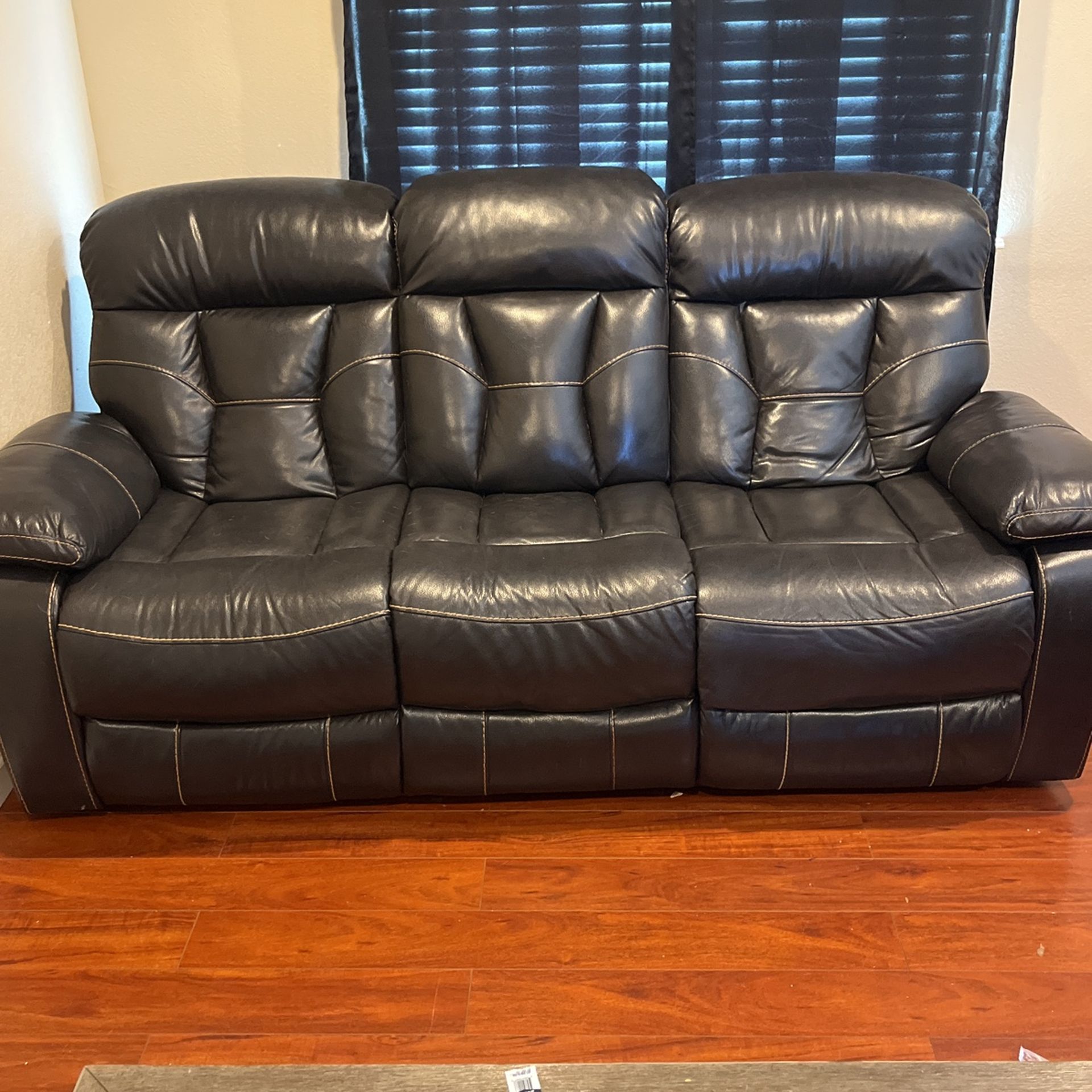 Double Recliner Couch