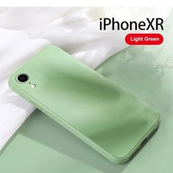 iPhone XR Case - Silicone, Square Edges & Camera Protection Mint Green