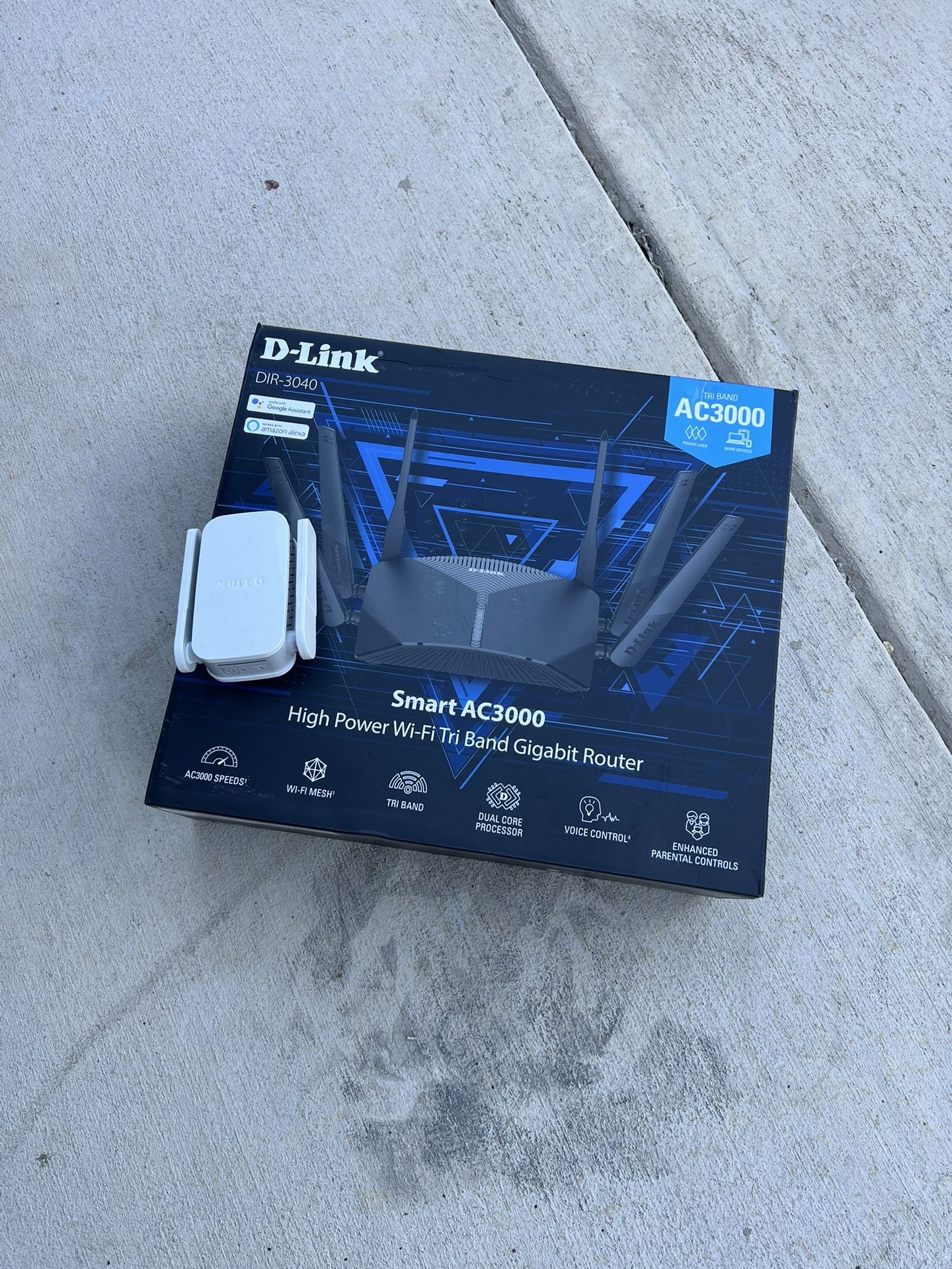 D-Link WiFi Router And Extender