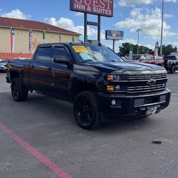 2017 Chevrolet Silverado 2500 HD Crew Cab