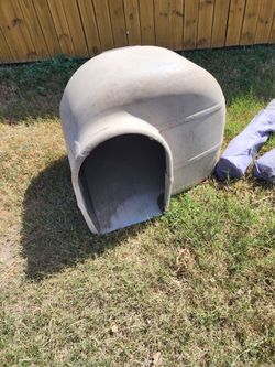 Dog house