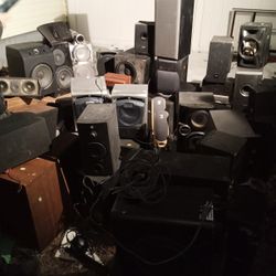Random Misc Lot Of Speakers About 40-50 Pieces Sony JBL Bluetooth Etc