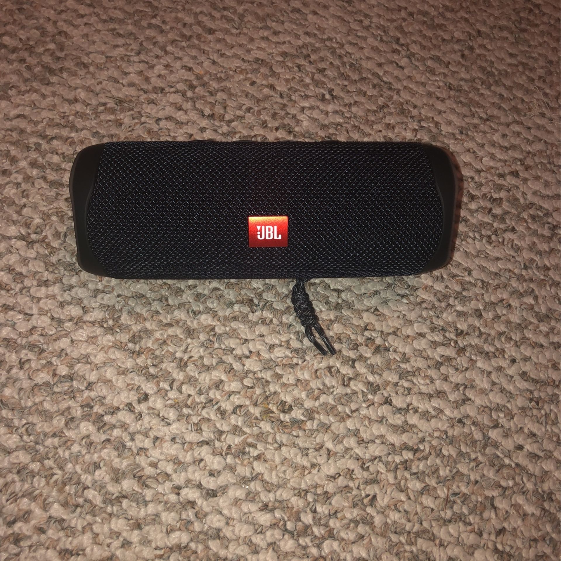 JBL Flip 5