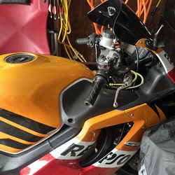 California Salvaged title Honda 600f4i