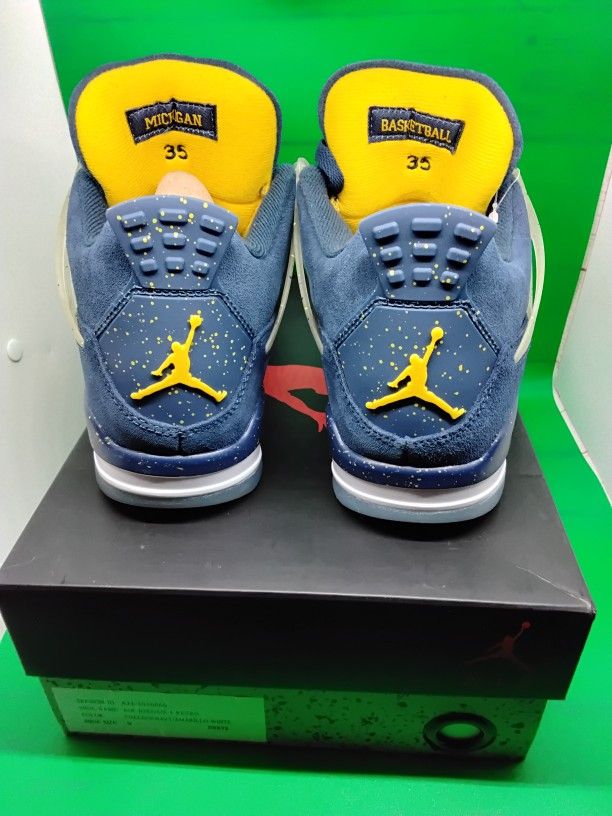 Air Jordan Retro Michigan Tom Brady #35 Sizes 9/10/11 $140