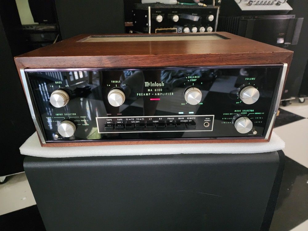 McIntosh MA 6100 Stereo Integrated Amplifier Good Condition fully function Amazing sound. Asking $2200 if you don't want the wood cabinet I $1900