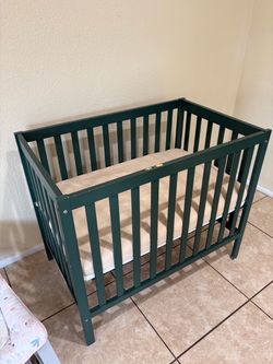 Baby Mini Crib with Mattress