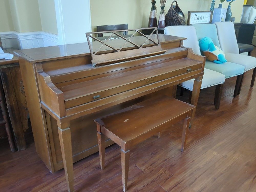 Free Piano with Bench